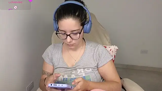 blue  moon  online show from 3, 12, 2025