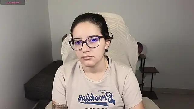 blue  moon  online show from 31, 10, 2025