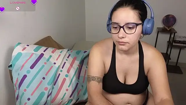 blue  moon  online show from 28, 2, 2026