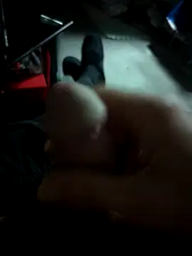 Dani el82xh online show from 12, 4, 2026