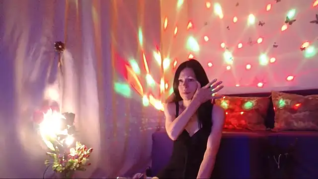 ElysaSun online show from 9, 7, 2026