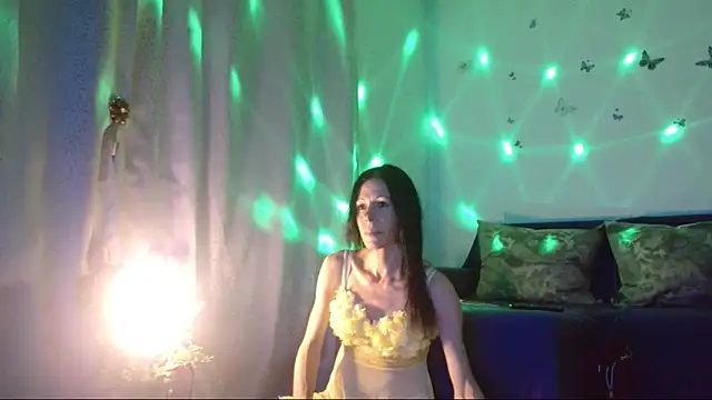 ElysaSun online show from 17, 11, 2025