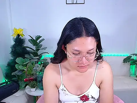 Snapshot of plysaithailand chatting on 26, 11, 2025 plysaithailand online show from 26, 11, 2025