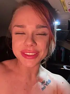 Snapshot of PennyPrincess chatting on 12, 3, 2025 PennyPrincess online show from 12, 3, 2025