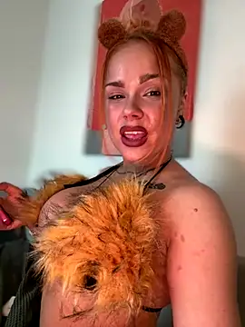 Snapshot of PennyPrincess chatting on 30, 11, 2025 PennyPrincess online show from 30, 11, 2025