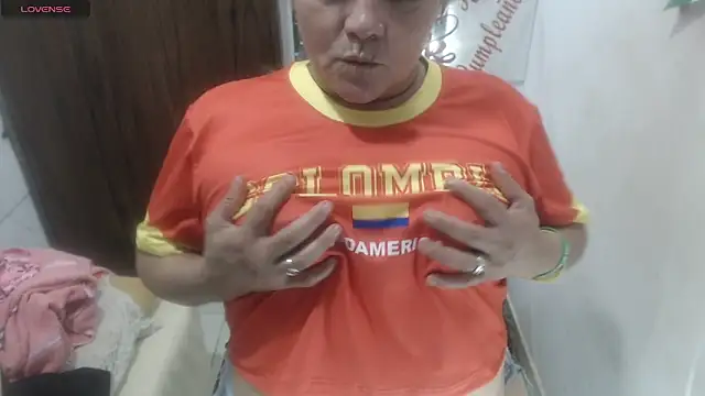 selenax2023 online show from 17, 6, 2026