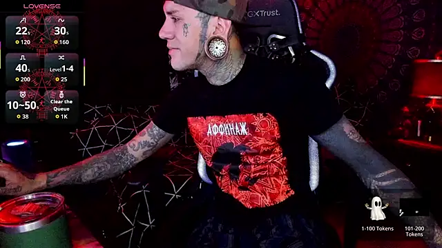 Snapshot of josh__ackerman chatting on 7, 10, 2025 josh ackerman online show from 7, 10, 2025