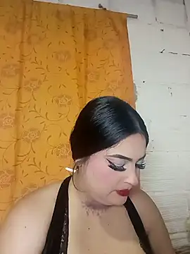 Snapshot of NatashaaBerry chatting on 6, 8, 2026 NatashaaBerry online show from 6, 8, 2026