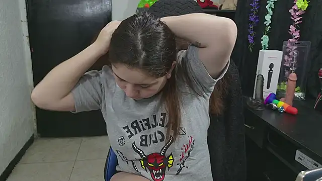 ann bronw online show from 23, 4, 2026