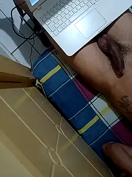 JamesQuaresma online show from 5, 1, 2025