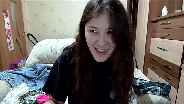 Snapshot of Riz_girl chatting on 4, 5, 2026 Riz girl online show from 4, 5, 2026