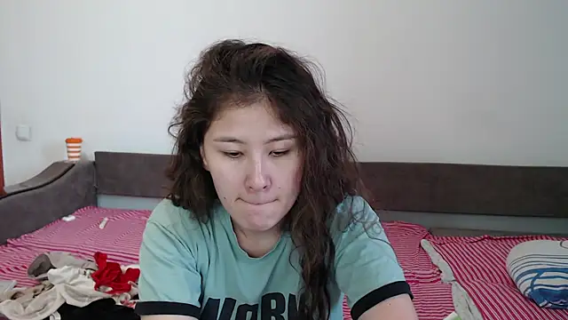 Snapshot of Riz_girl chatting on 19, 9, 2025 Riz girl online show from 19, 9, 2025