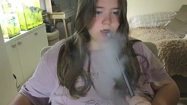 Snapshot of remirann_ chatting on 3, 11, 2025 remirann online show from 3, 11, 2025