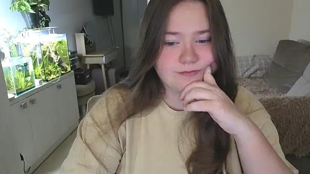 Snapshot of remirann_ chatting on 29, 11, 2025 remirann online show from 29, 11, 2025