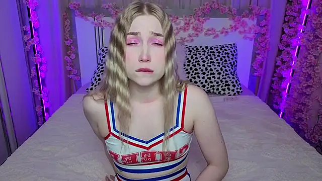 Snapshot of LilyStarlight chatting on 5, 5, 2026 LilyStarlight online show from 5, 5, 2026