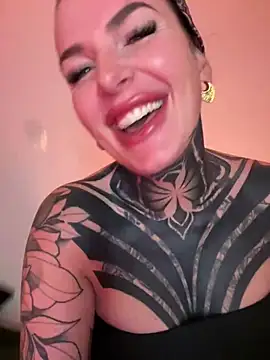Snapshot of InkedBiitch chatting on 16, 12, 2024 InkedBiitch online show from 16, 12, 2024
