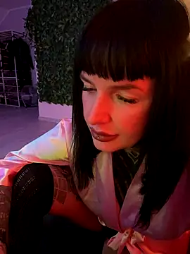 Snapshot of InkedBiitch chatting on 4, 12, 2024 InkedBiitch online show from 4, 12, 2024