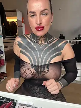 InkedBiitch online show from 28, 3, 2026