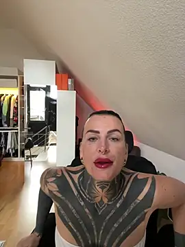 InkedBiitch online show from 25, 3, 2026