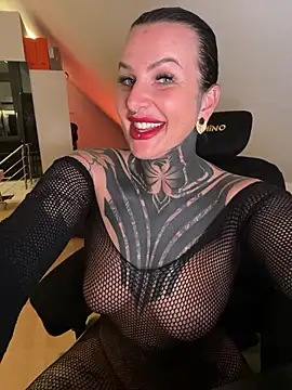 InkedBiitch online show from 26, 3, 2026