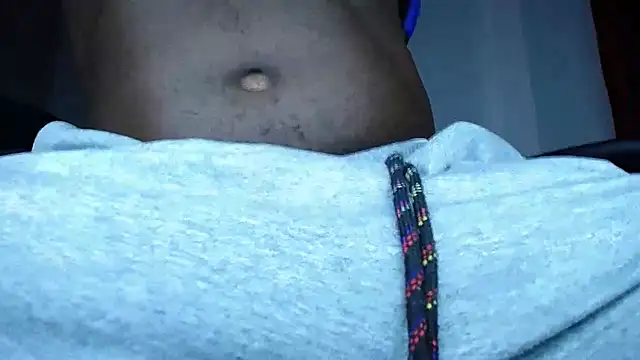 Snapshot of MAXJONES_2 chatting on 29, 11, 2025 MAXJONES 2 online show from 29, 11, 2025