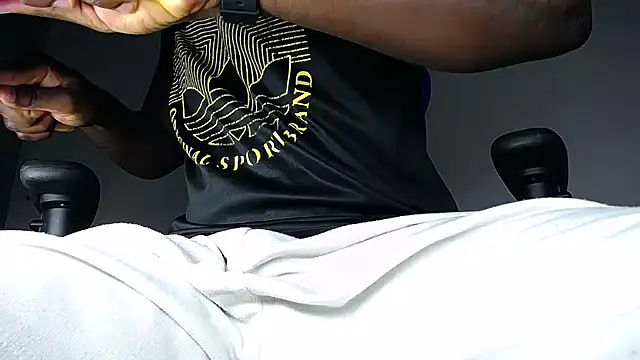 MAXJONES 2 online show from 8, 2, 2026