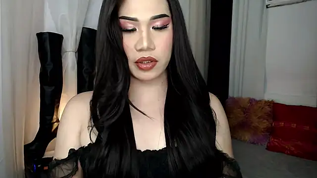 Snapshot of elise_bloom69 chatting on 30, 11, 2025 elise bloom69 online show from 30, 11, 2025