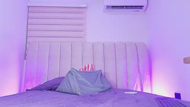  ebony-queen  online show from 15, 2, 2026