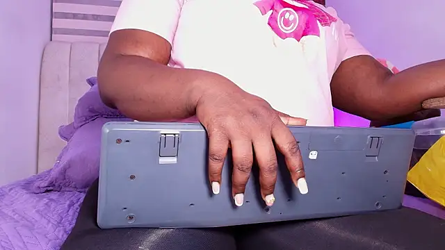  ebony-queen  online show from 28, 3, 2026