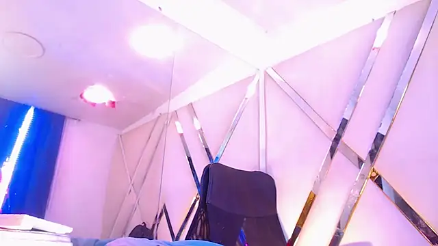 StefyFerrer online show from 1, 11, 2025