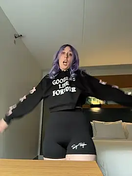 ursluttygf online show from 10, 4, 2026