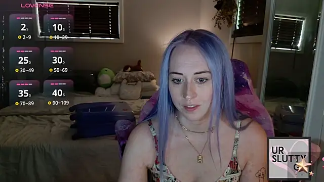 Snapshot of ursluttygf chatting on 30, 5, 2026 ursluttygf online show from 30, 5, 2026