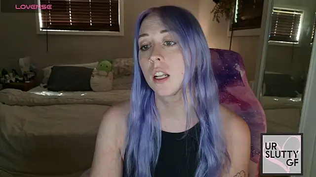 Snapshot of ursluttygf chatting on 29, 5, 2026 ursluttygf online show from 29, 5, 2026