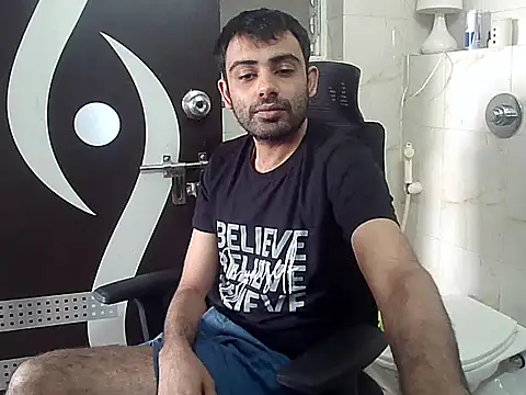 Snapshot of king_kong_india1 chatting on 15, 1, 2026 king kong india1 online show from 15, 1, 2026