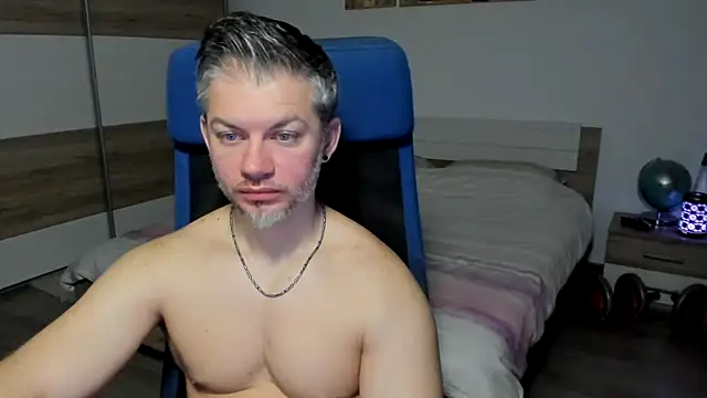 RobbyShawz online show from 8, 2, 2025