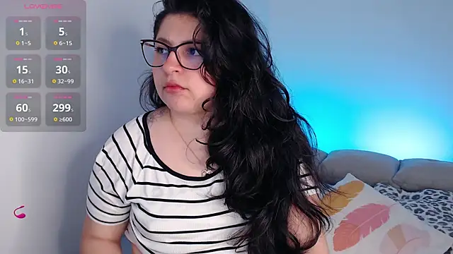 Snapshot of sofix__ chatting on 18, 11, 2025 sofix online show from 18, 11, 2025