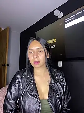 Snapshot of Lorena__ chatting on 25, 10, 2025 Lorena online show from 25, 10, 2025