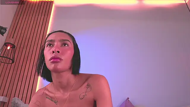 mia-reeves online show from 10, 2, 2026