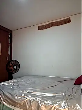 Natashariley1 online show from 7, 12, 2024