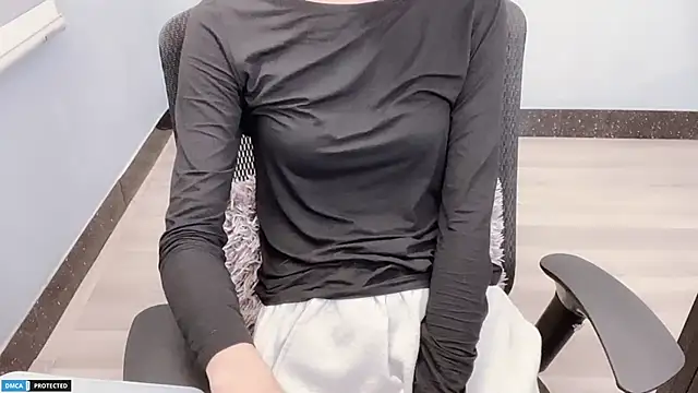 Snapshot of Ayase_momo chatting on 12, 1, 2025 Ayase momo online show from 12, 1, 2025