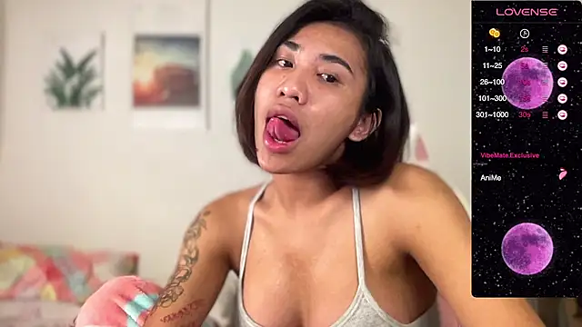 Snapshot of Alaia_Pope chatting on 1, 2, 2025 Alaia Pope online show from 1, 2, 2025