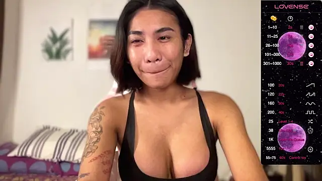 Snapshot of Alaia_Pope chatting on 5, 2, 2025 Alaia Pope online show from 5, 2, 2025
