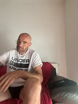 Snapshot of slim1976006 chatting on 11, 6, 2026 slim1976006 online show from 11, 6, 2026