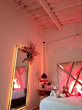 MariaPau 83 online show from 27, 11, 2025