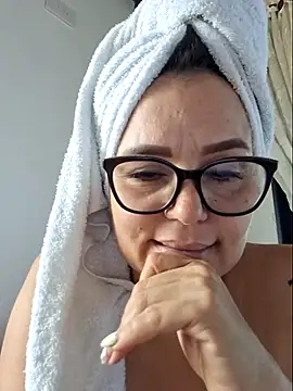 Snapshot of MariaPau_83 chatting on 26, 5, 2026 MariaPau 83 online show from 26, 5, 2026