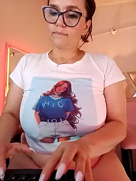 MariaPau 83 online show from 26, 2, 2025