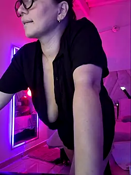 MariaPau 83 online show from 21, 4, 2026