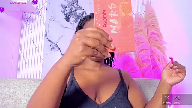 Rianamanson online show from 5, 5, 2026
