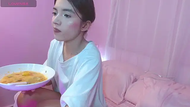 Snapshot of Sweetcristin chatting on 30, 6, 2026 Sweetcristin online show from 30, 6, 2026