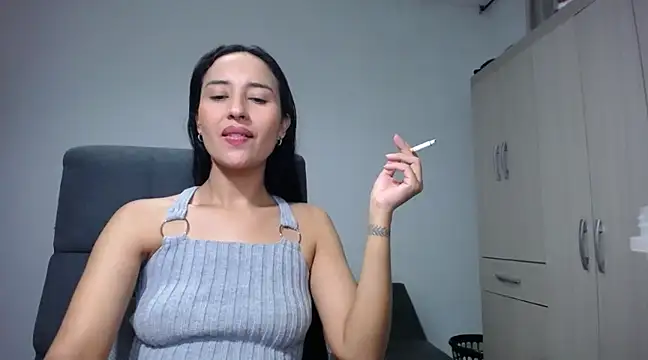 LisaRiveraxxx online show from 23, 3, 2025